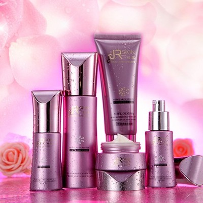 不化妝和長期化妝的區別竟然這么大！